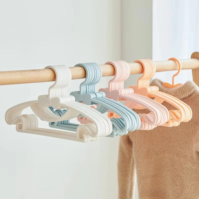 Baby Clothing Hanging Rack - 10 Stück Baby-Kleiderbügel Tragbare Plastik-Handtuchhalter Schalbügel